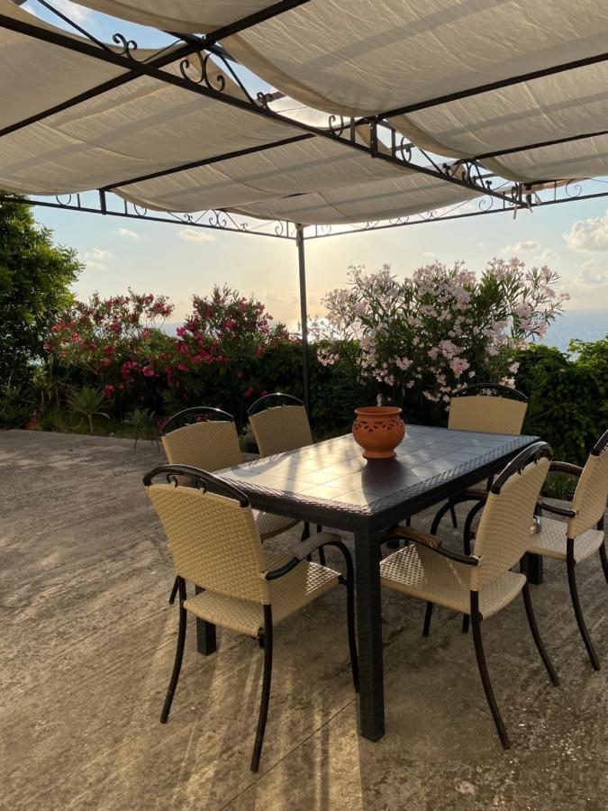 فيلا Casa Vacanze Piedigrotta بيتسو المظهر الخارجي الصورة